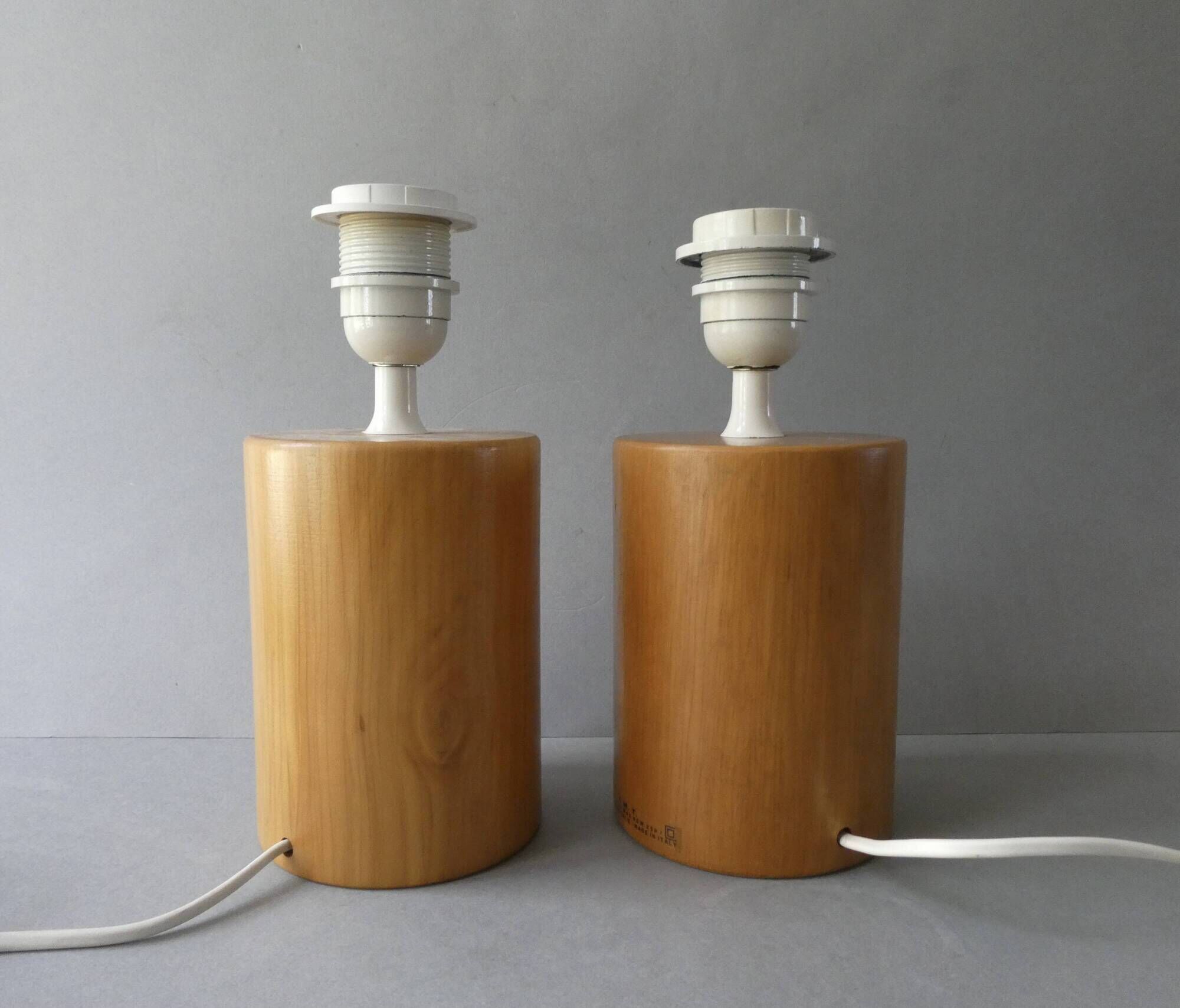 Pair of solid wood lamp bases IMT Italy for Habitat, around 1980.