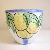 Ceramic pot cover with fruit