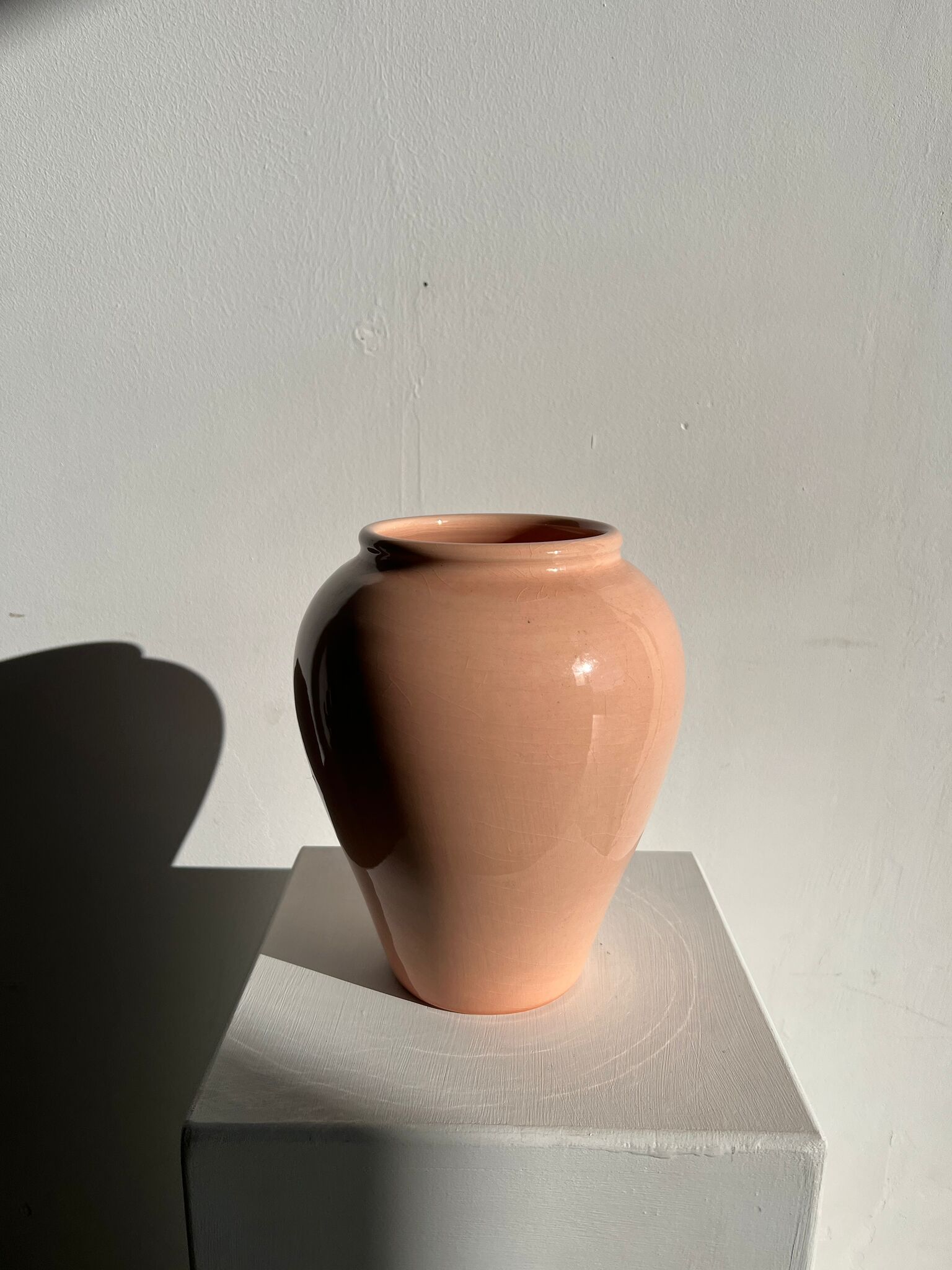 Light pink glazed ceramic vase H:22cm