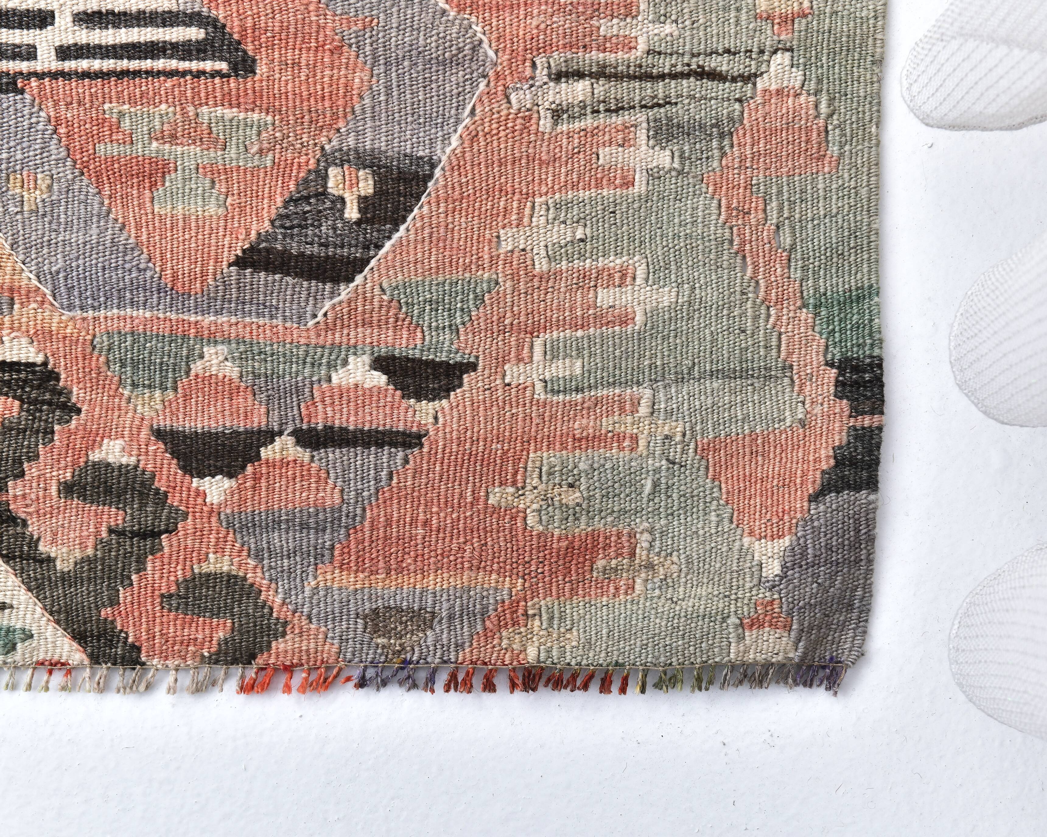 5x9 Red & Brown Tribal Kilim Rug 157x279Cm