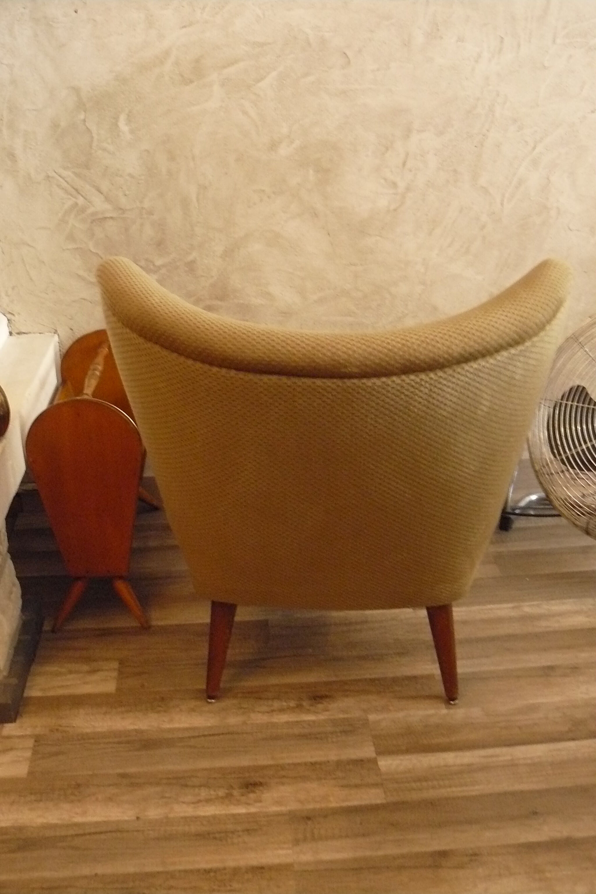 Fauteuil cocktail vintage en velours