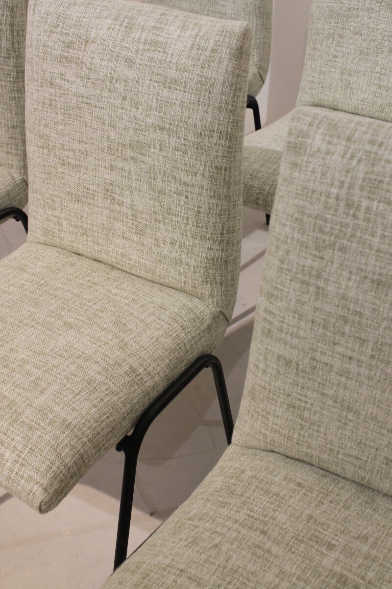 Set of 6 "Robert" chairs by Pierre Guariche for Meurop, 1961