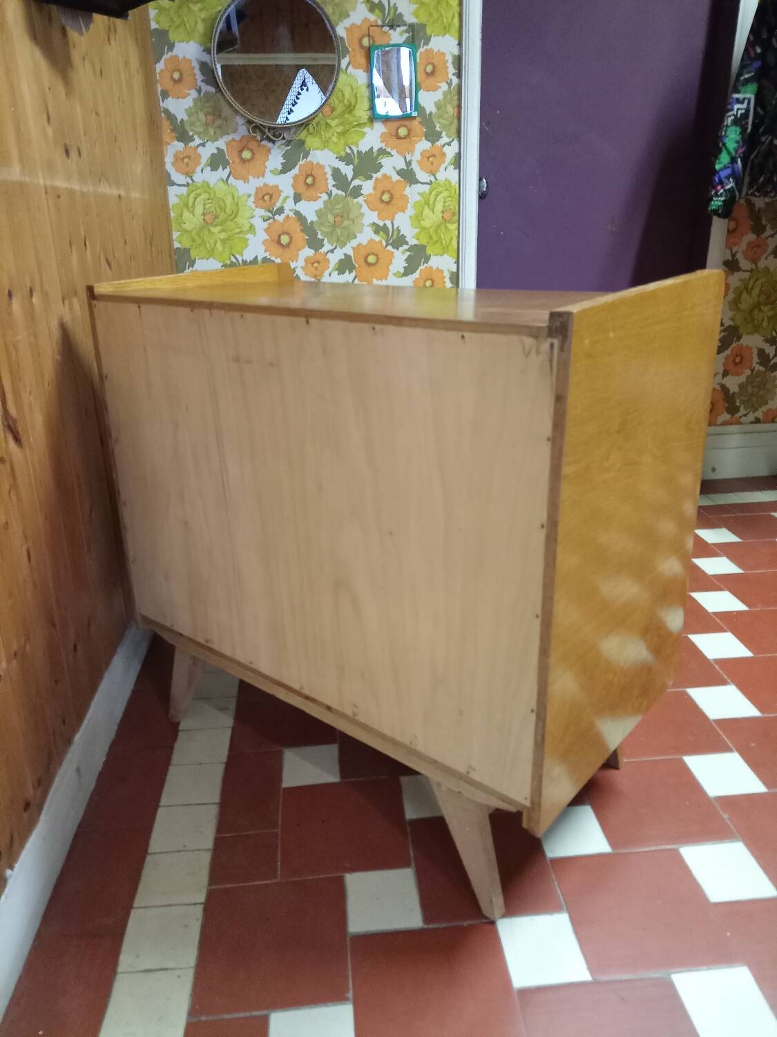 Commode vintage