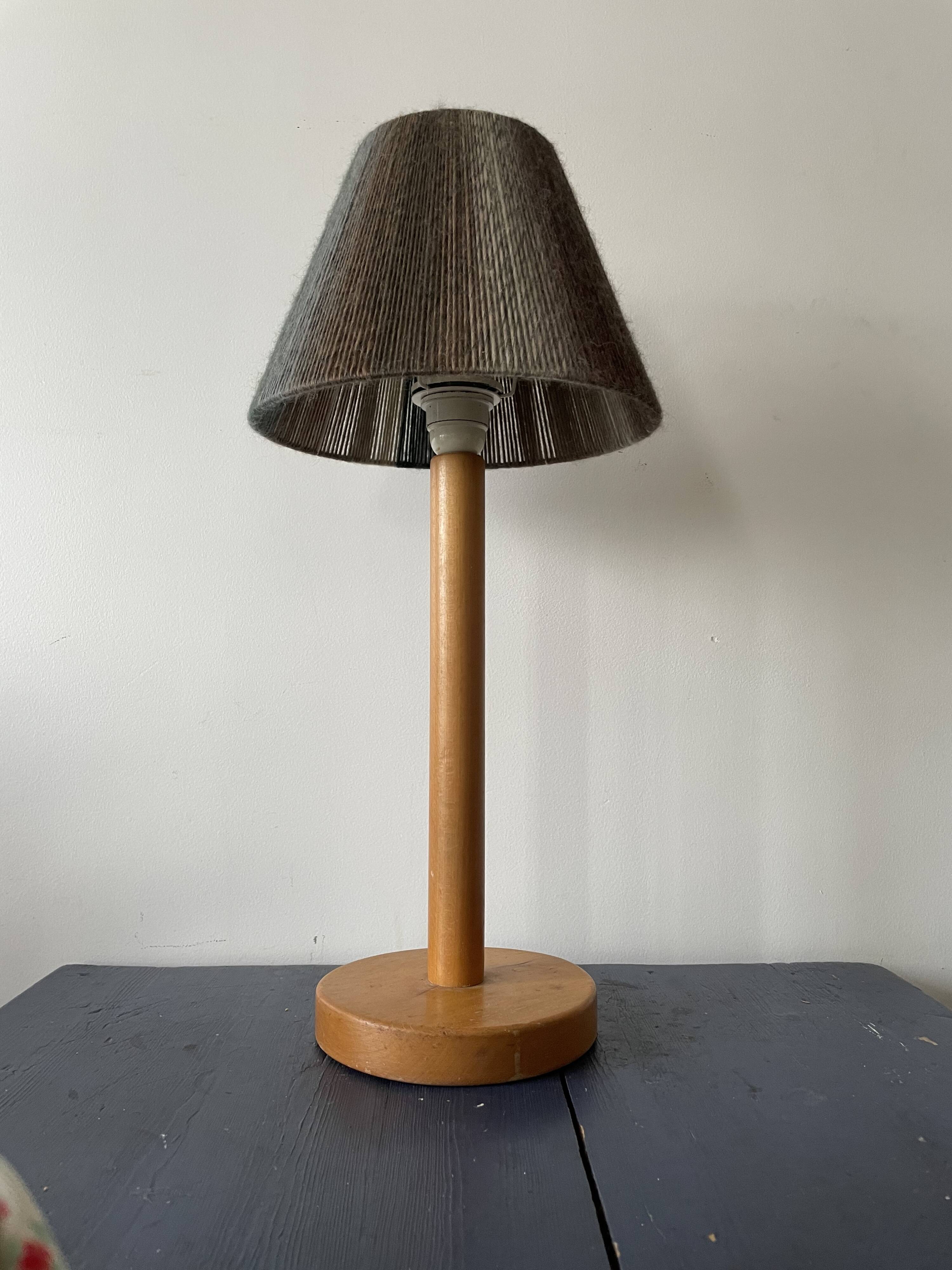 Vintage blond wooden lamp
