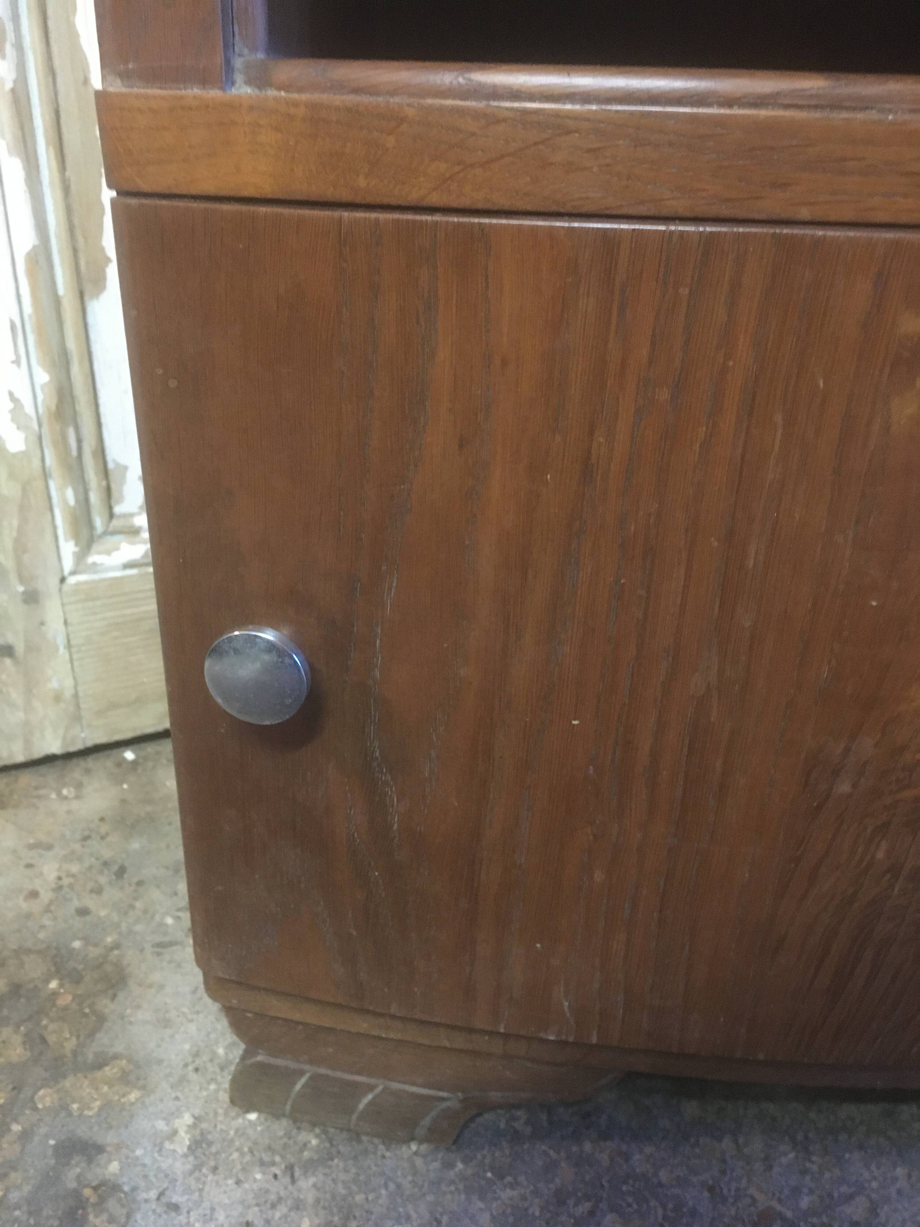 Oak bedside table from the 1930s/1940s.