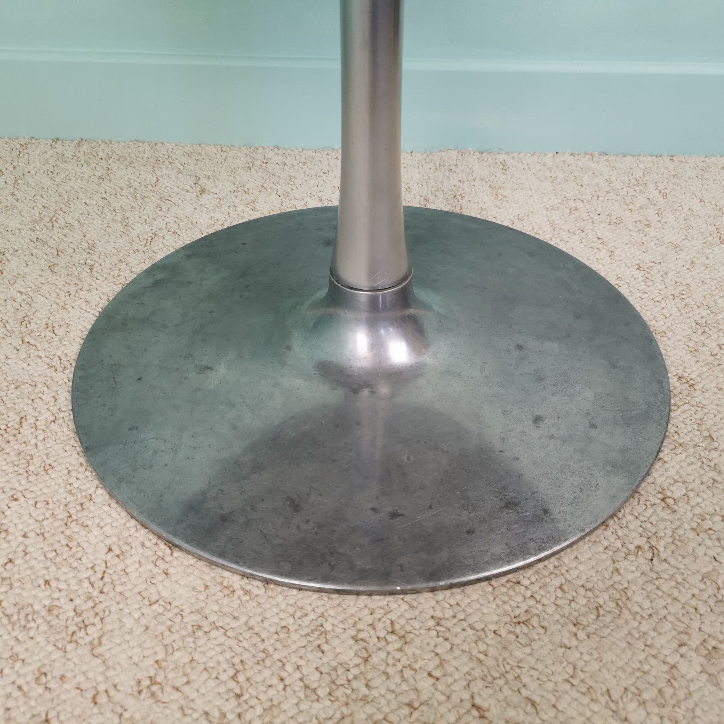 Wersalit coffee table