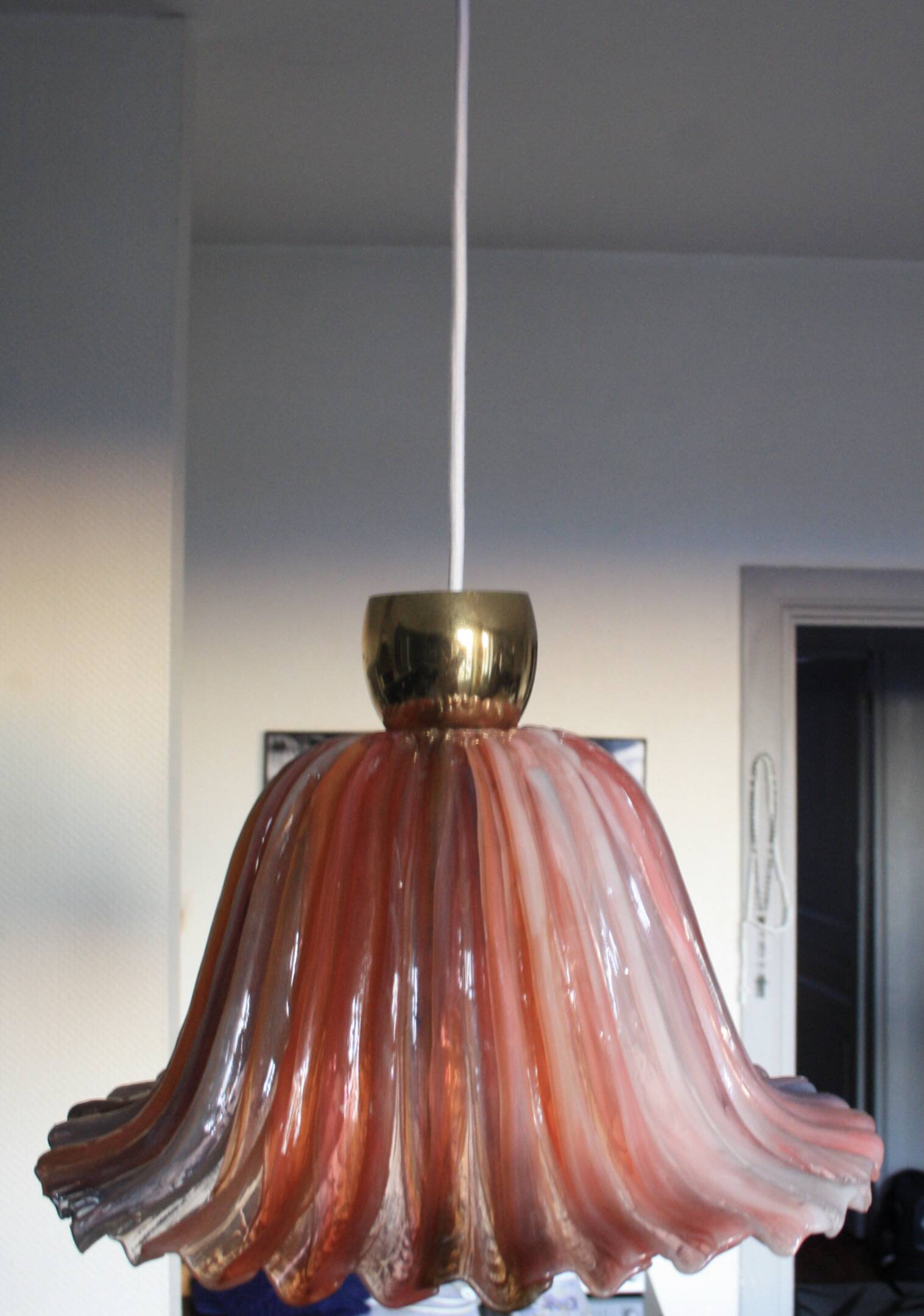 Pink flower suspension