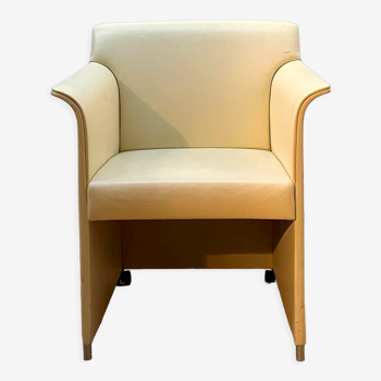 Design armchair Matteo Grassi