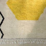 Handmade pure wool rug, size 150 x 250 cm.