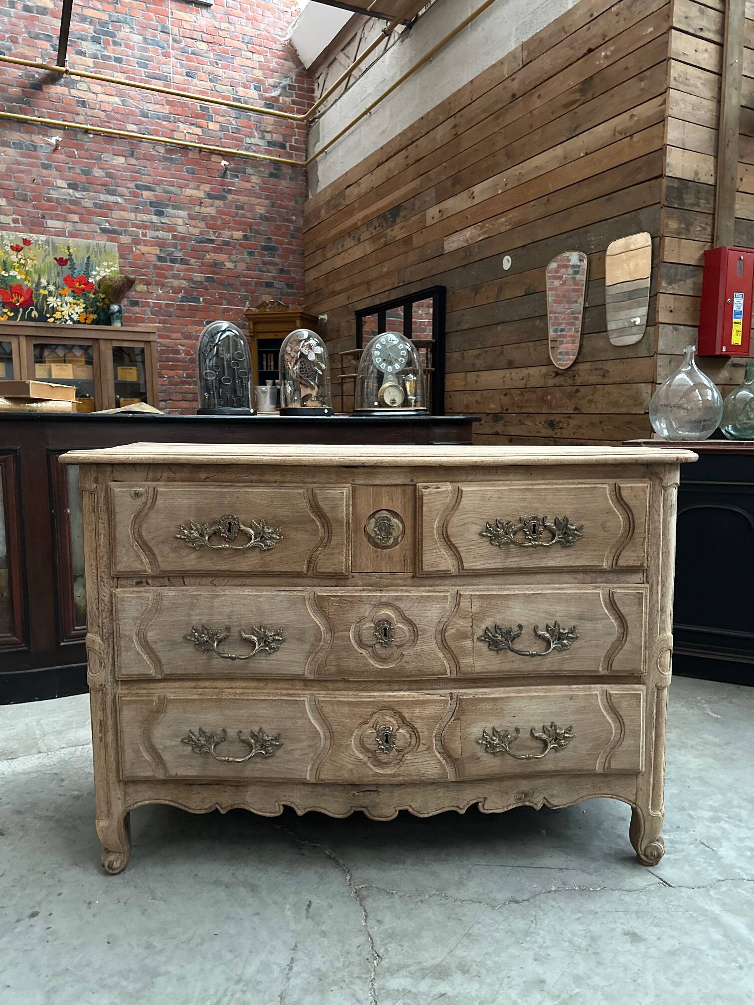 Commode en chêne XVIIIème