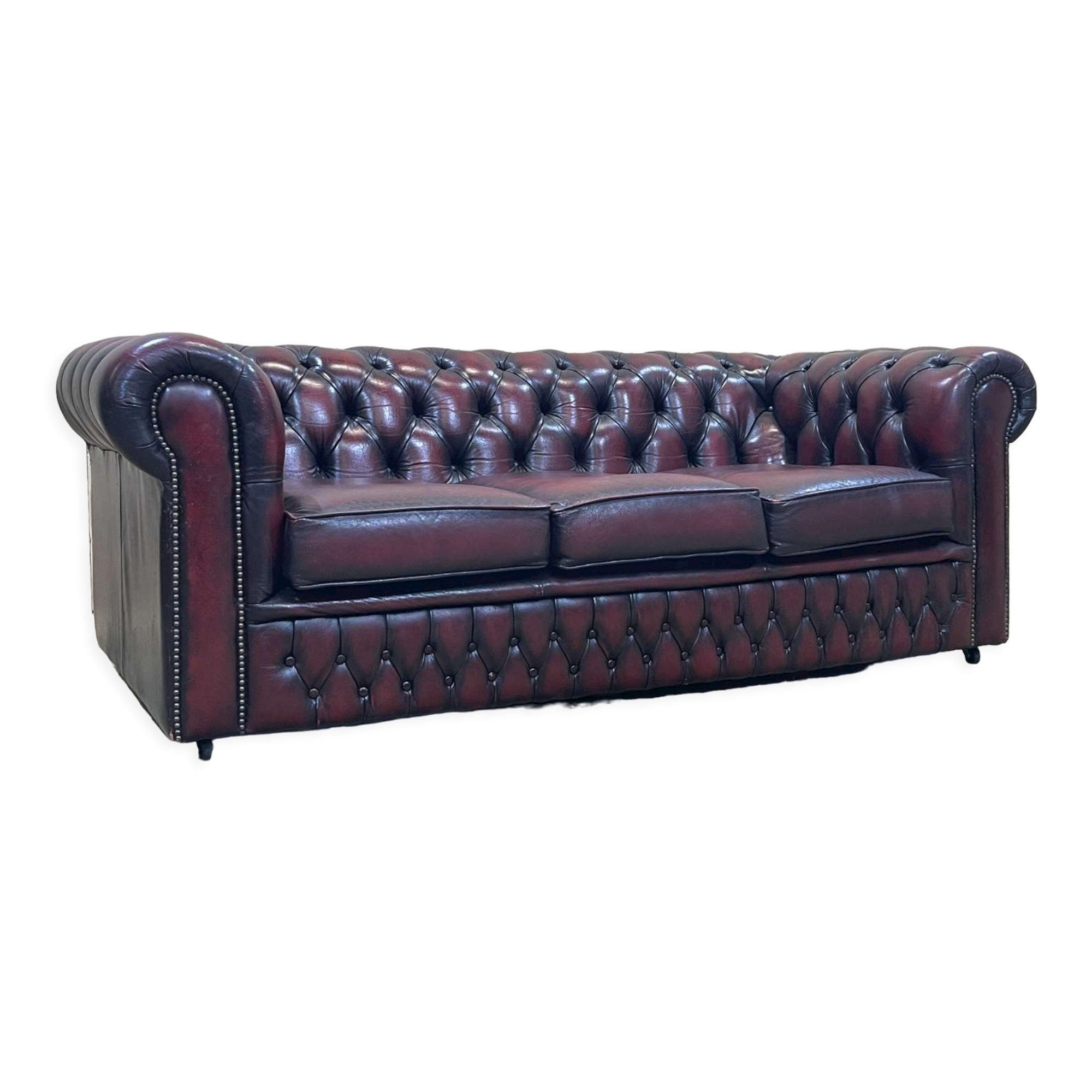 Chesterfield sofa in red leather 3 places from the 70s