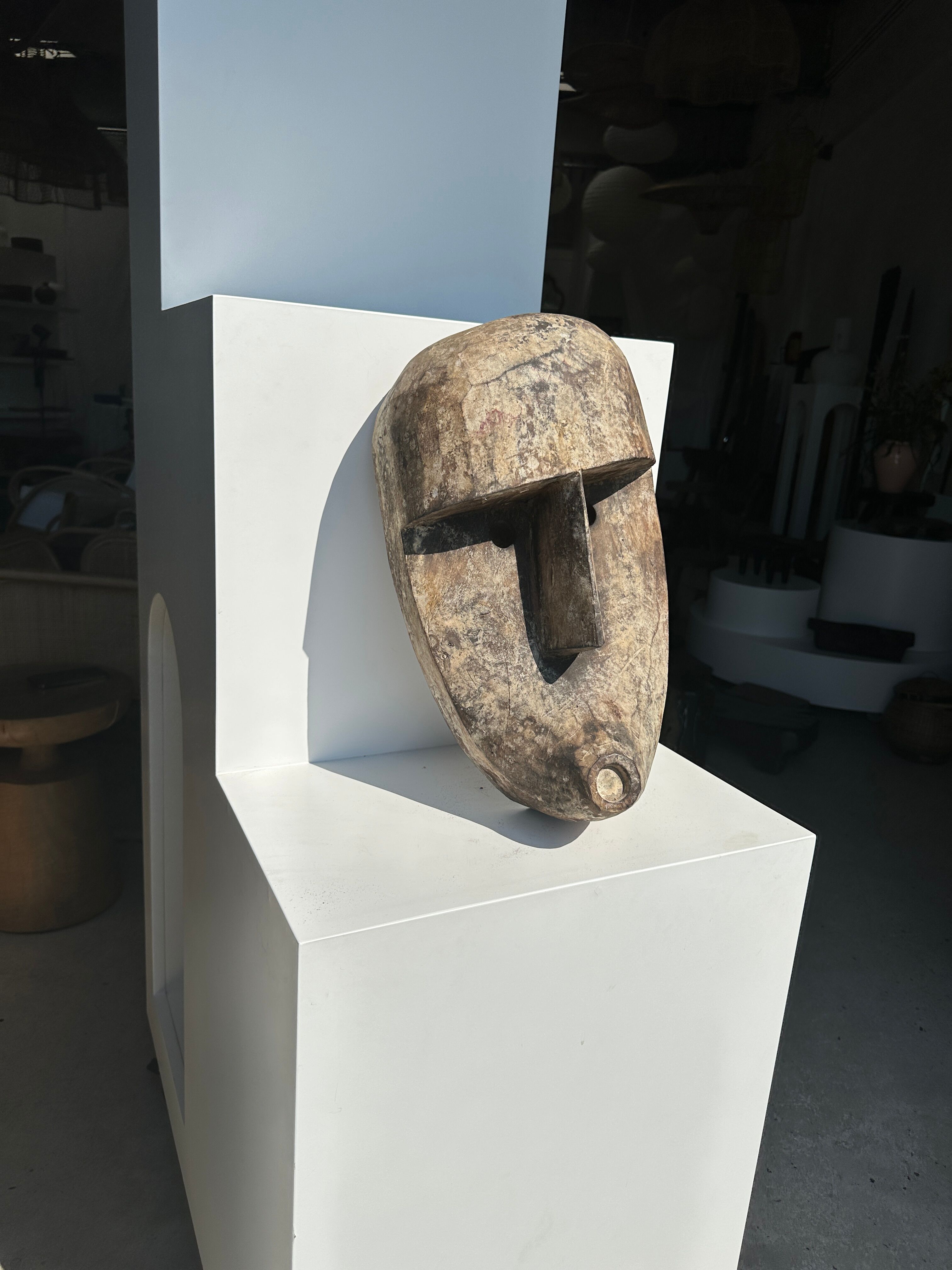 Large Timor mask in patinated wood H:50cm (2)
