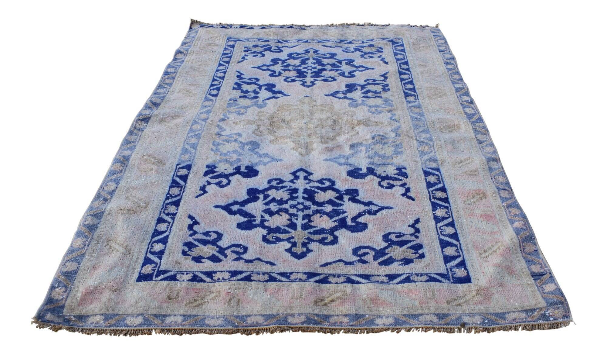 Vintage Turkish handmade rug 142x210 cm