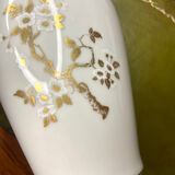 Germanic porcelain vase