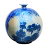 Vase japonais en porcelaine à glaçure crystalline bleue