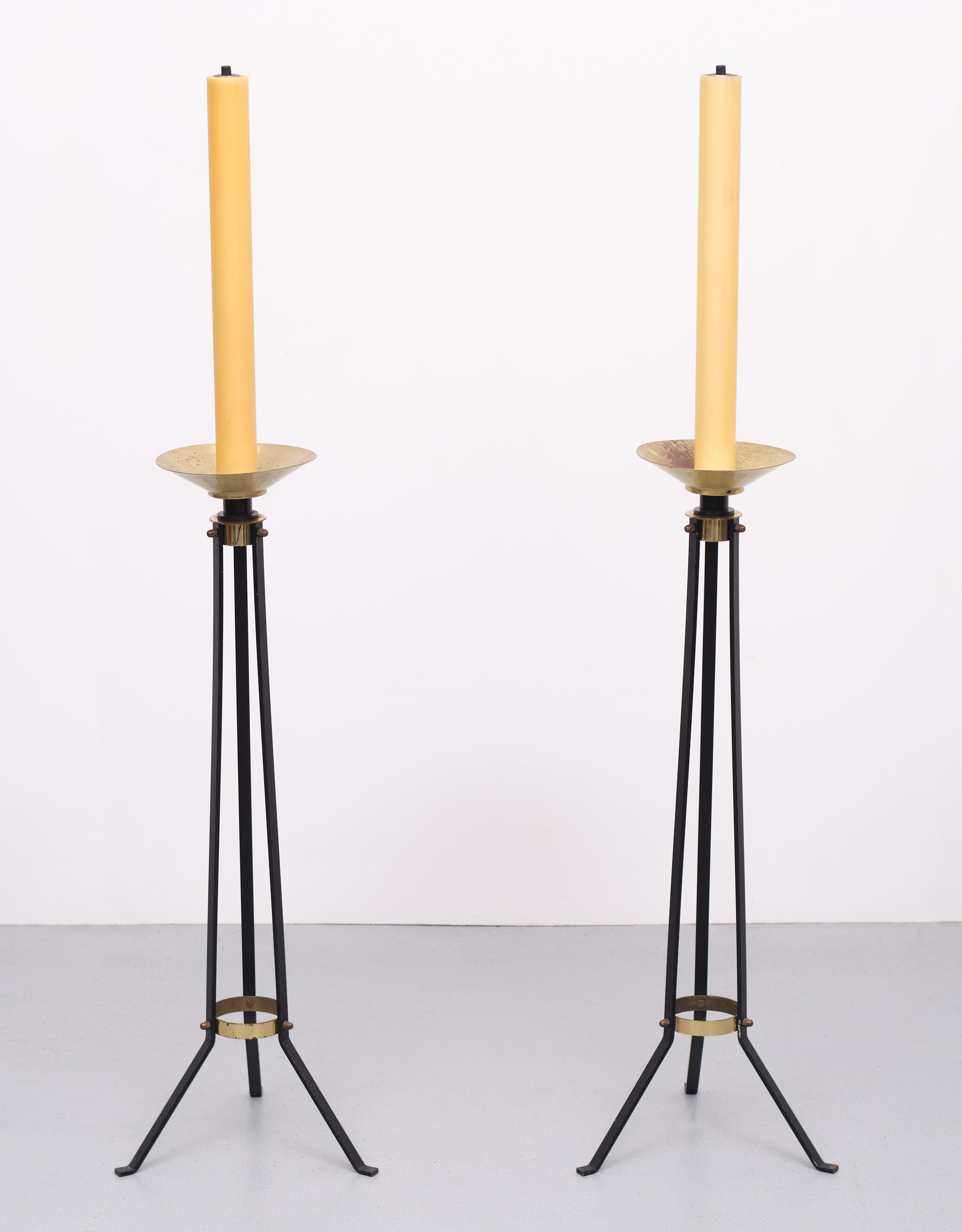 Torchères hollandaises art déco laiton grande église  années 1930
