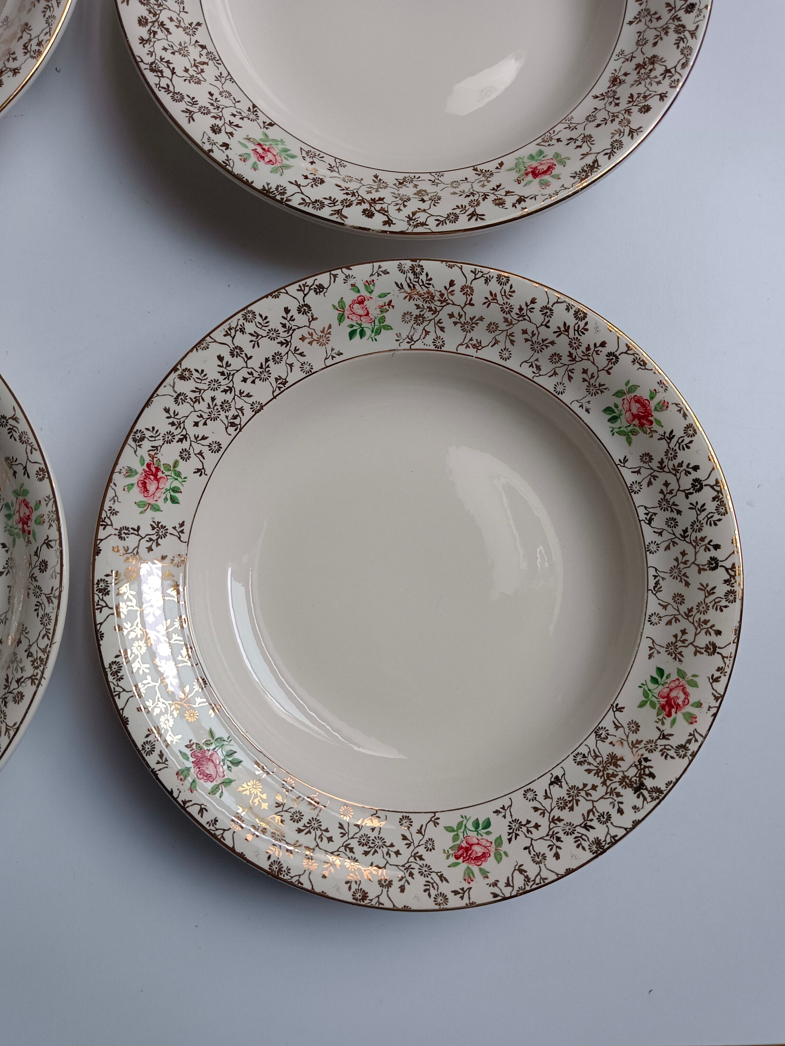 6 Assiettes Villeroy et Bloch beiges et dorées
