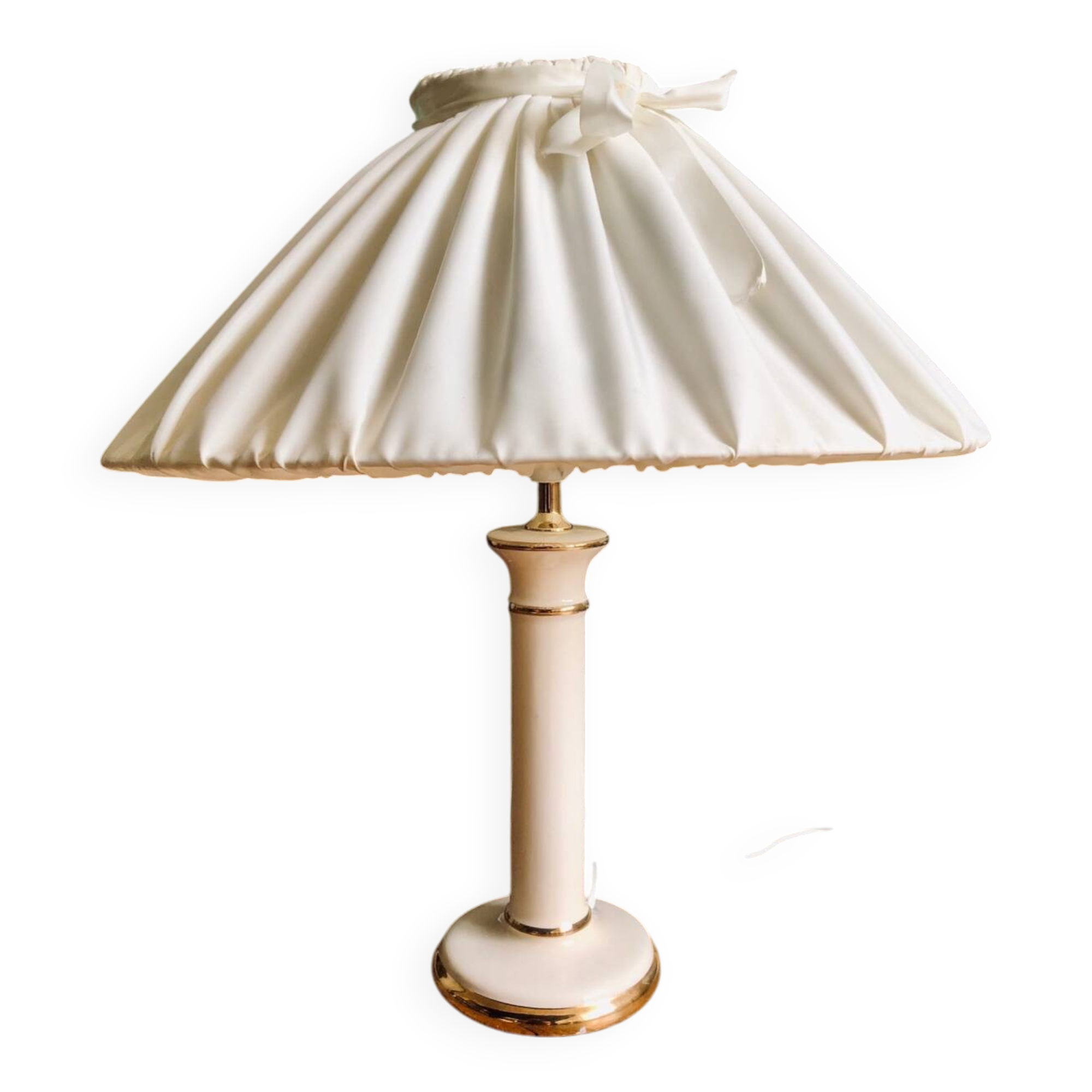 Vintage ivory ceramic lamp with gilding.