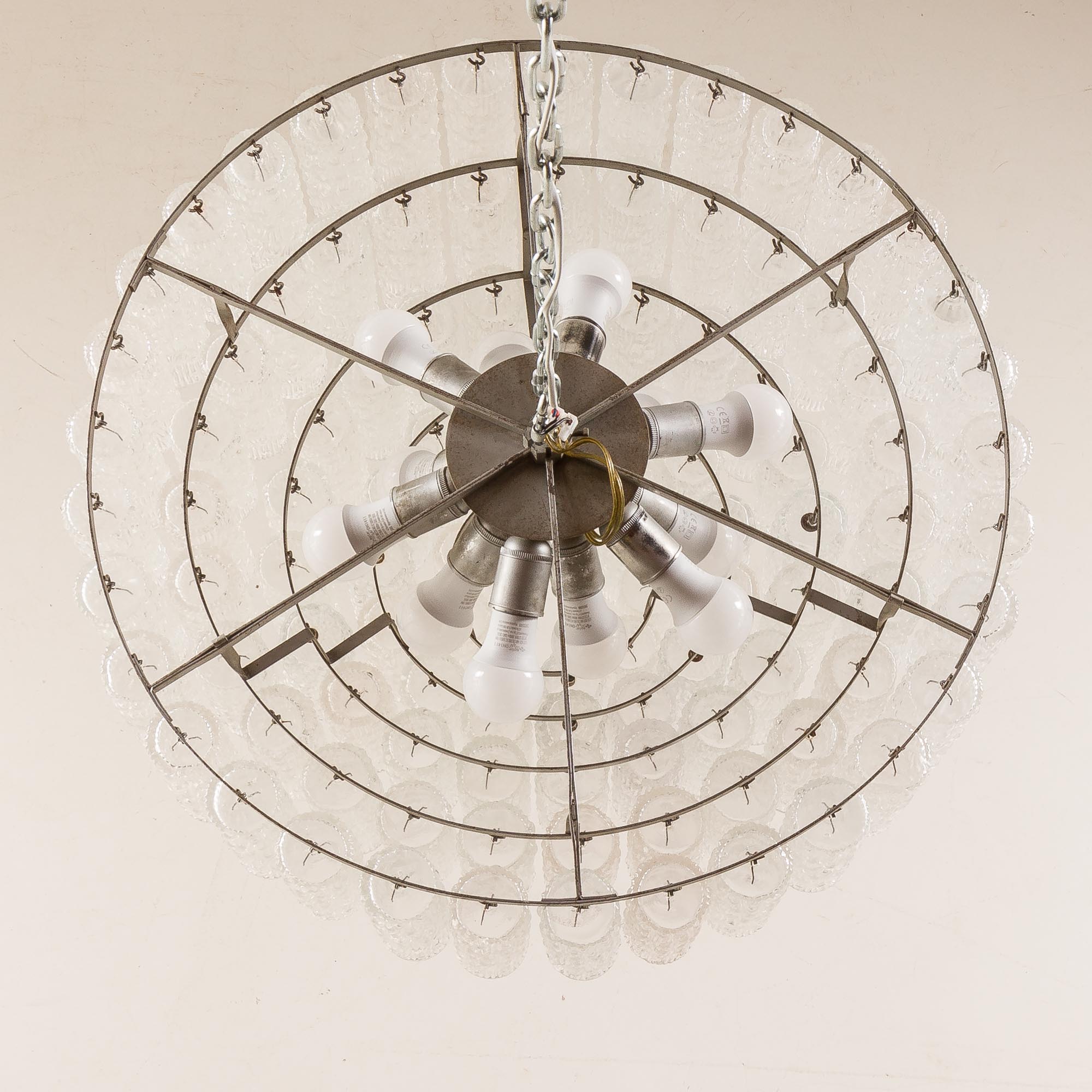 Italian Murano glass chandelier attributed to Venini, 1970s