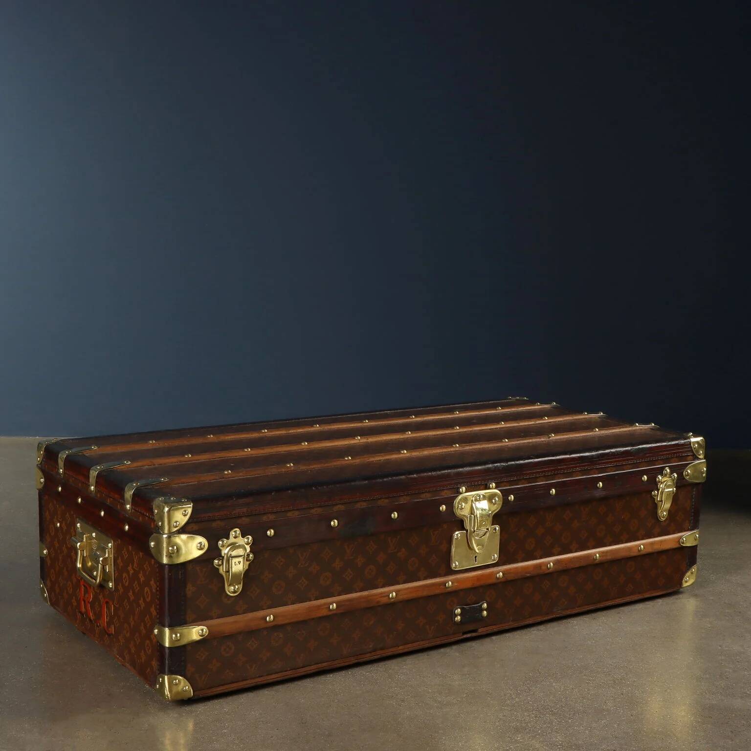 Louis Vuitton antique wardrobe in jacquard canvas 1910