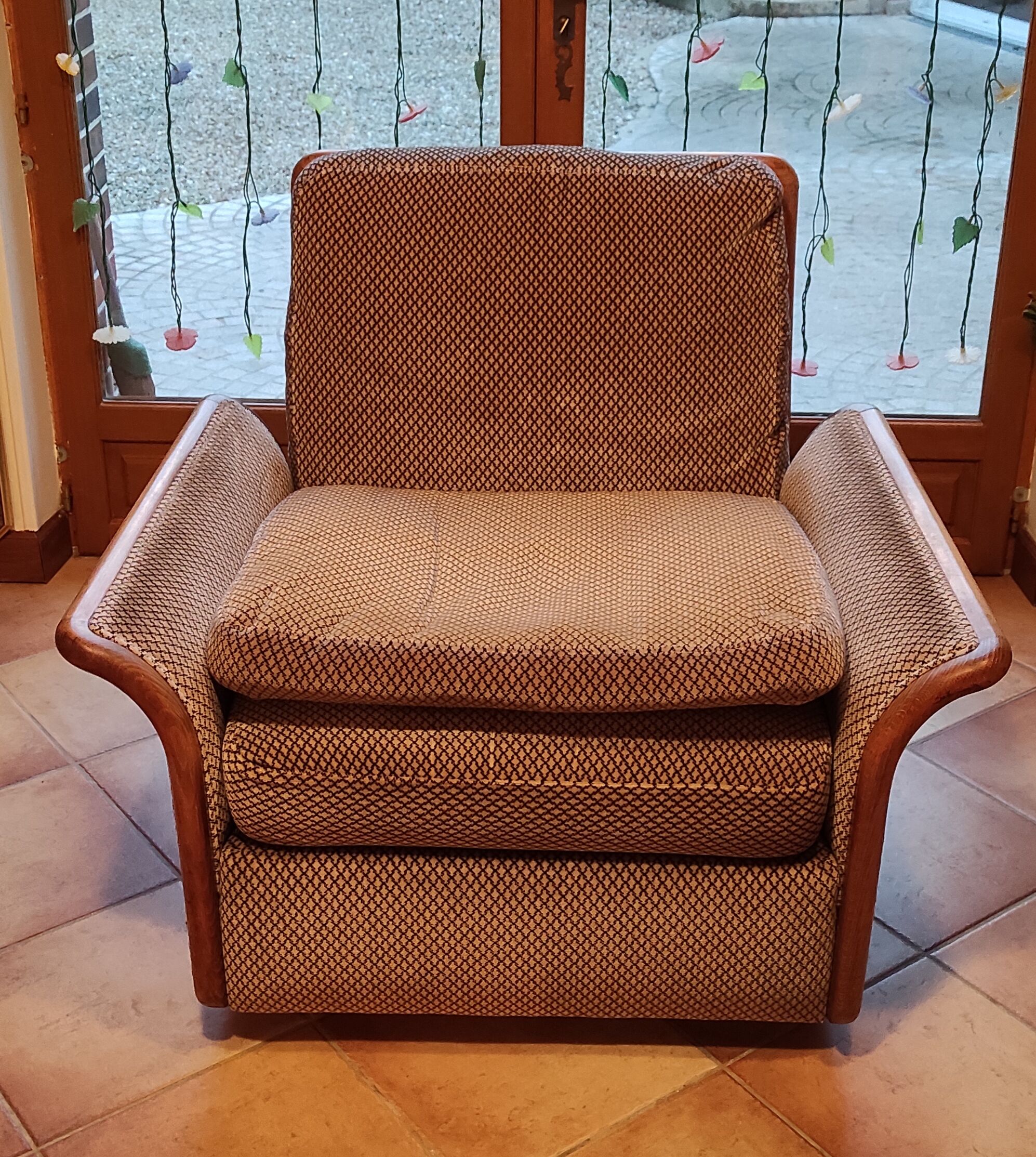 Burov art deco armchair (sofa also available)