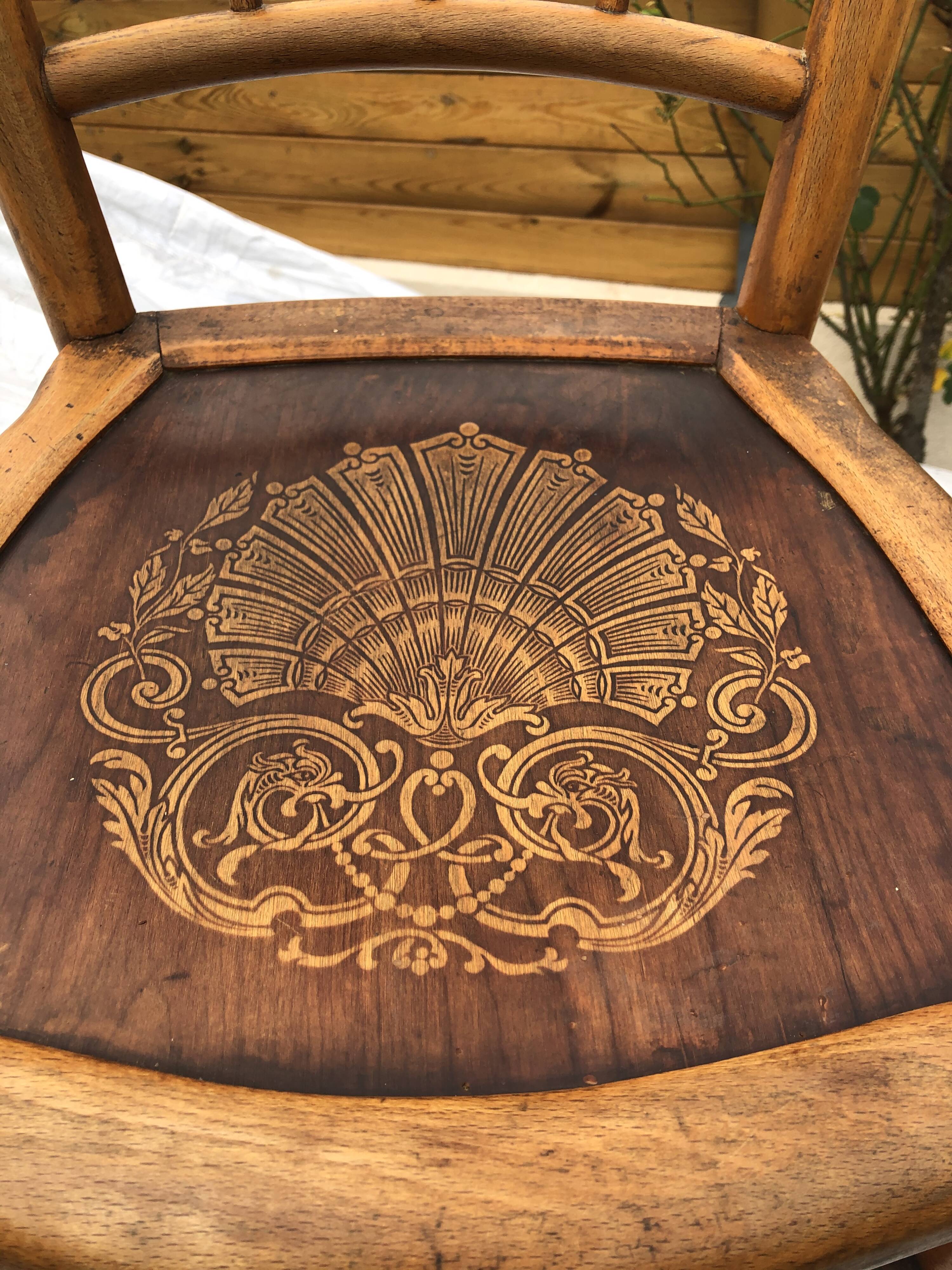 Bistro chair