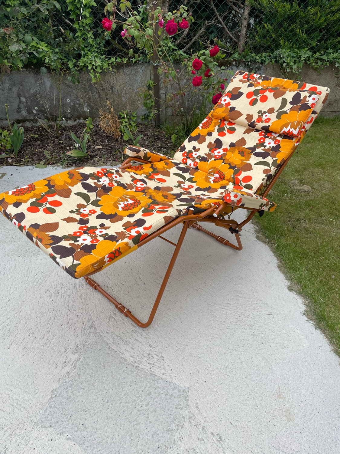 Deckchair chaise longue year 70