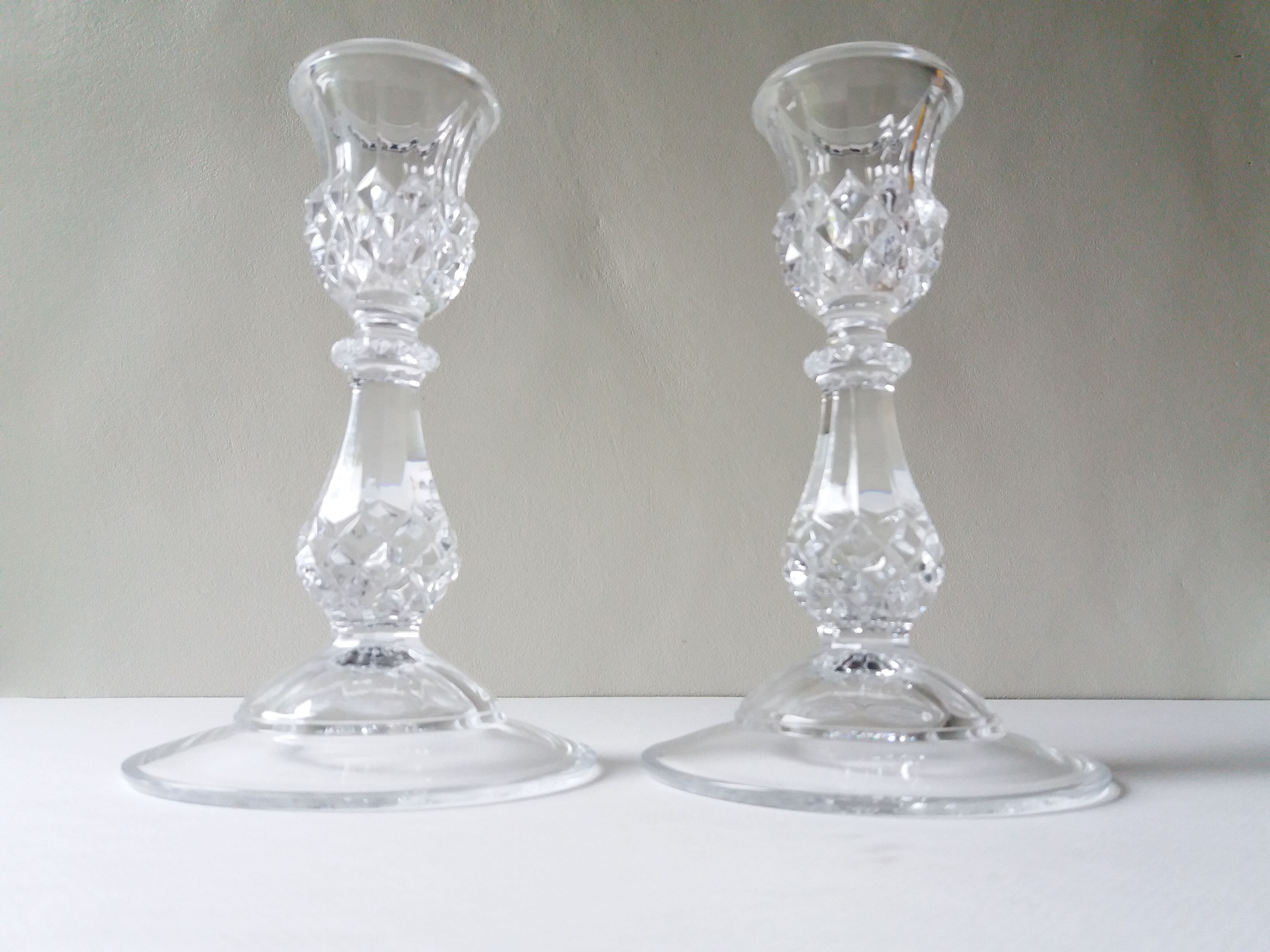 Pair candlesticks glass diamond spikes