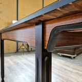 Table à manger extensible de style scandinave en noyer et ébène