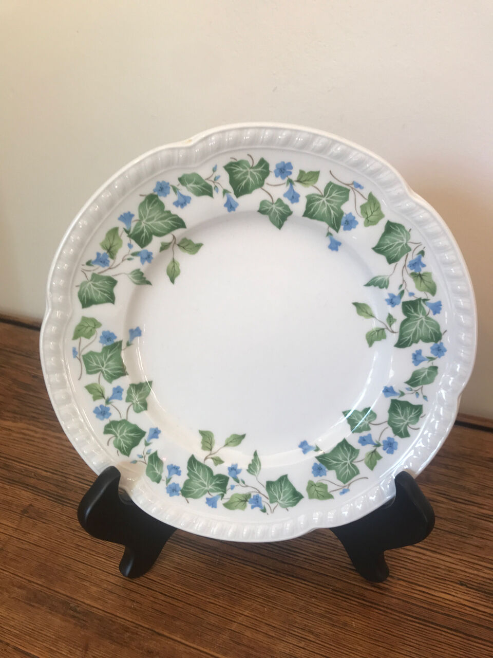 Lot 6 assiettes à dessert vintage Johnson Brothers