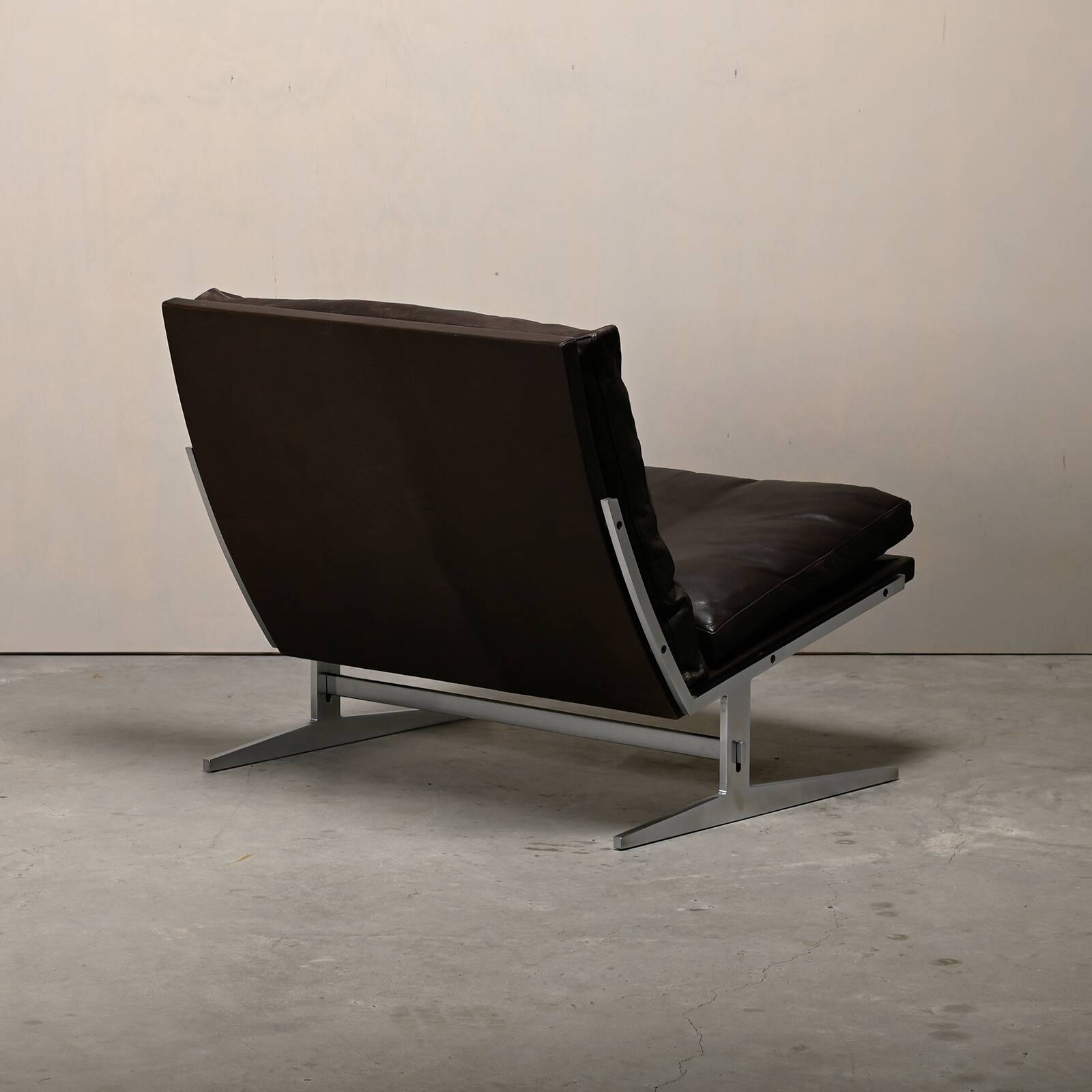 Kastholm & Fabricius BO-561 Lounge Chair in Chocolate Brown Leather Bo-Ex