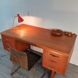 Small danish vintage desk in 1960s teck