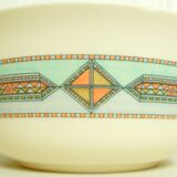 Vintage Arcopal saladier with geometric decoration