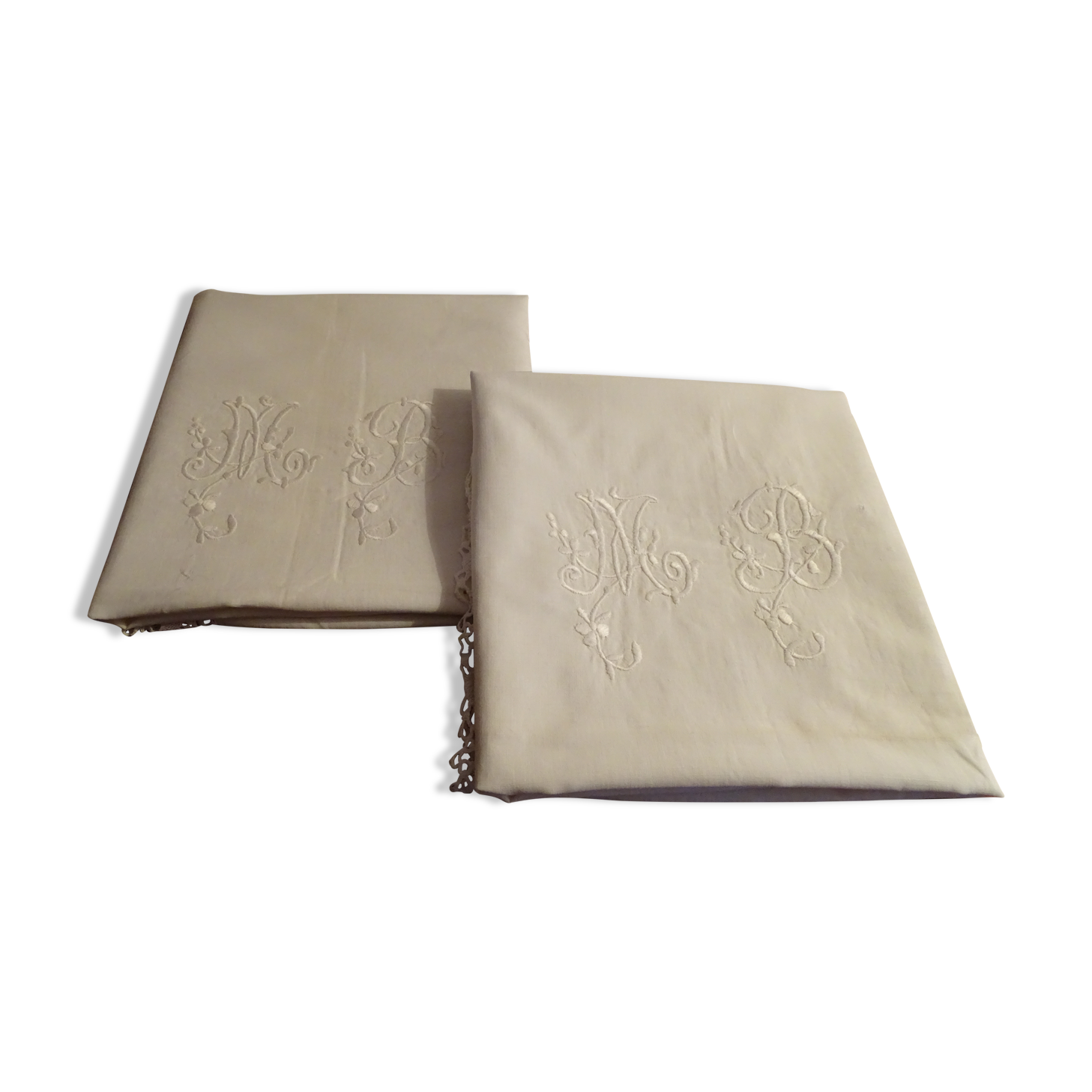 Lot 2 pillowcases embroidered and monogrammed MB old cotton 70 x 75