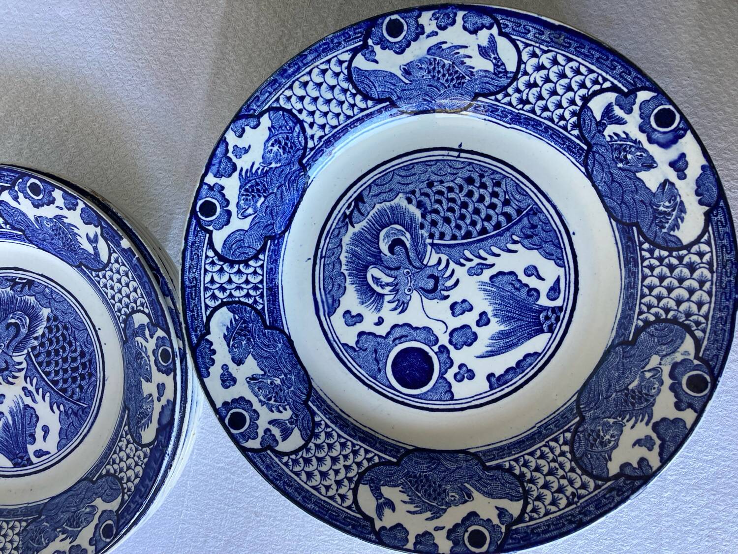 16 table plates Longwy, Fish model