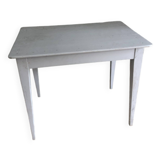 Petite table de ferme