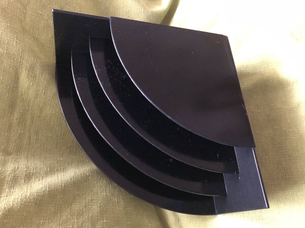 Porte-revue Crayonne, 1970