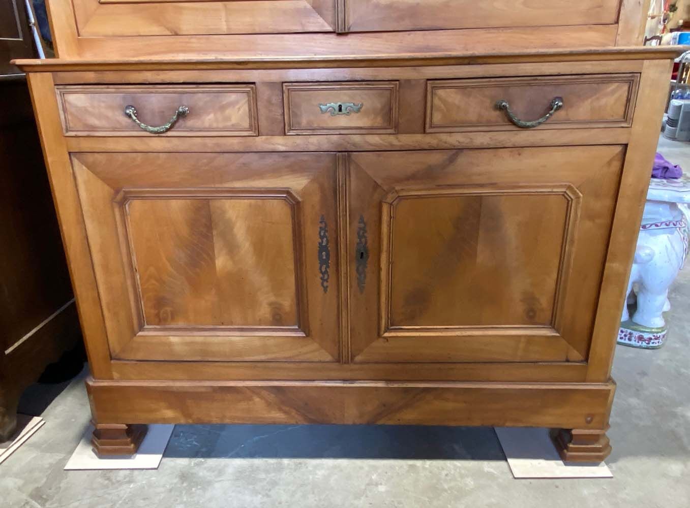 Buffet deux corps, merisier