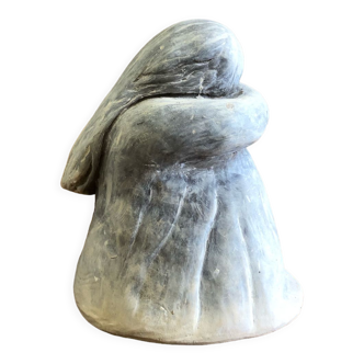 Ceramic statuette, crying woman