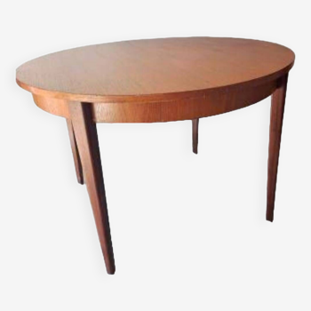 Scandinavian table