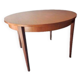 Scandinavian table