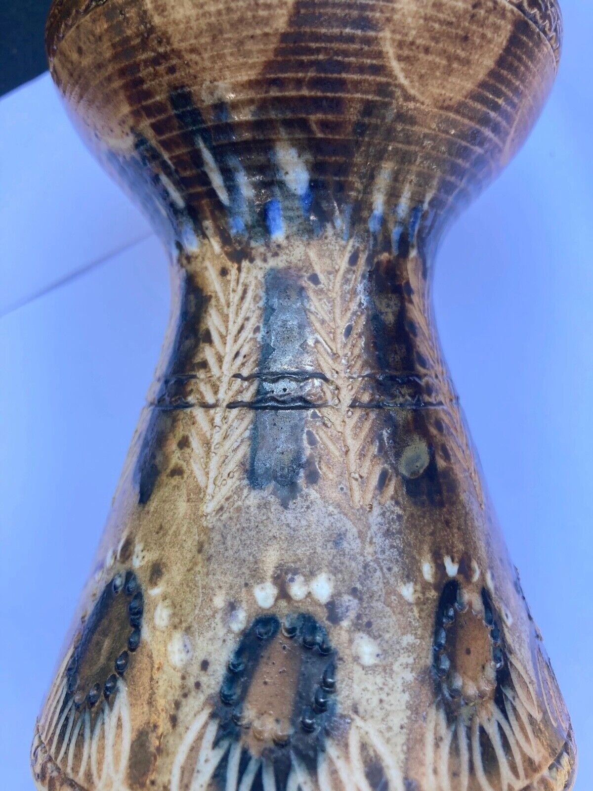 Vase sandstone JC Courjault The Cherry Orchard DLG Kéraluc