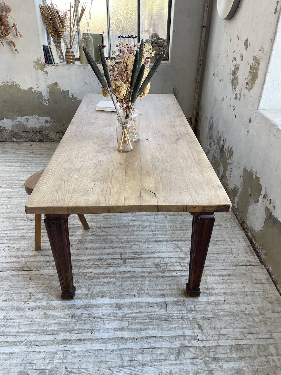 Solid oak farmhouse table 185cm