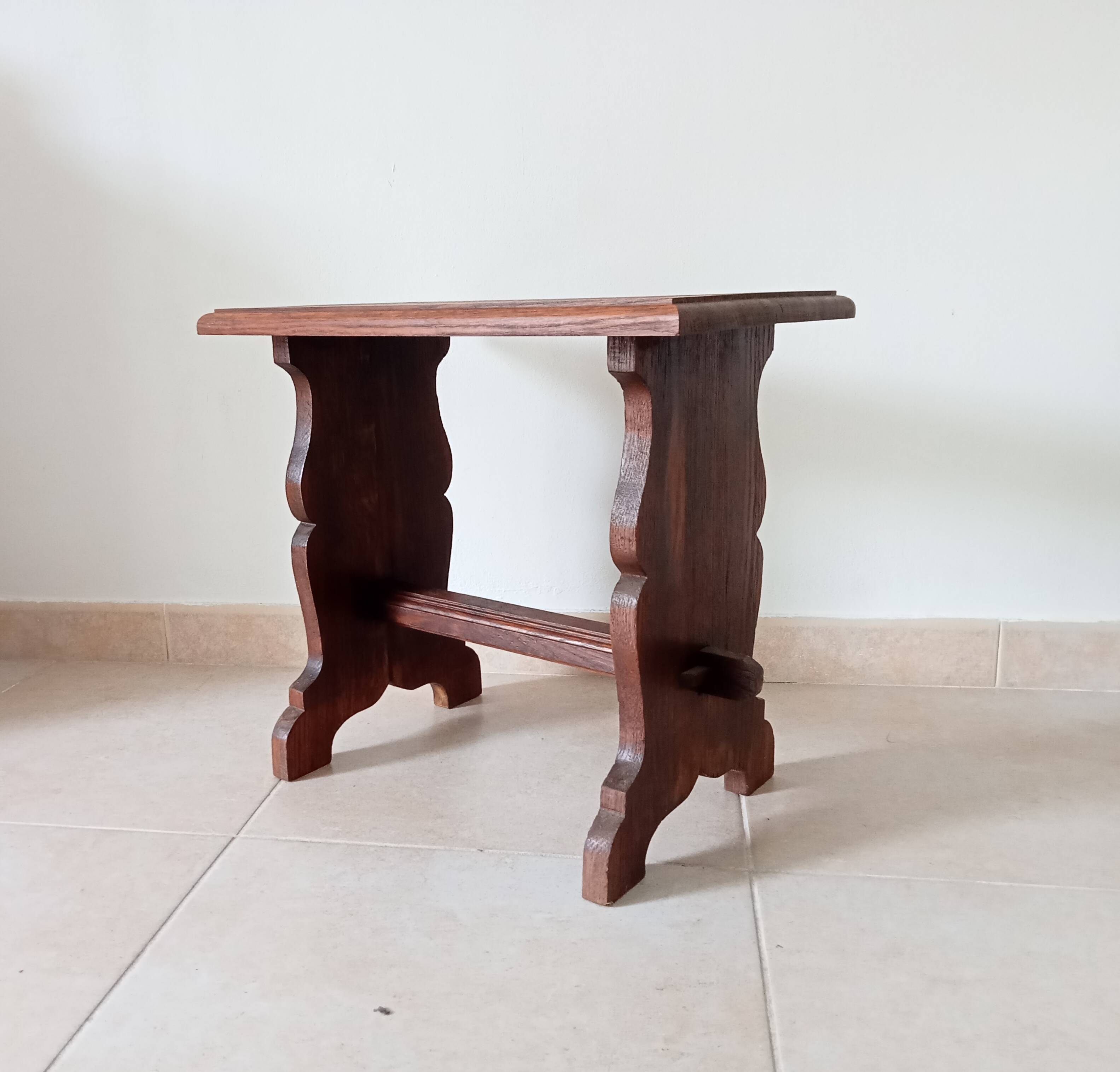 Vintage side table in solid oak, brutalist/rustic.