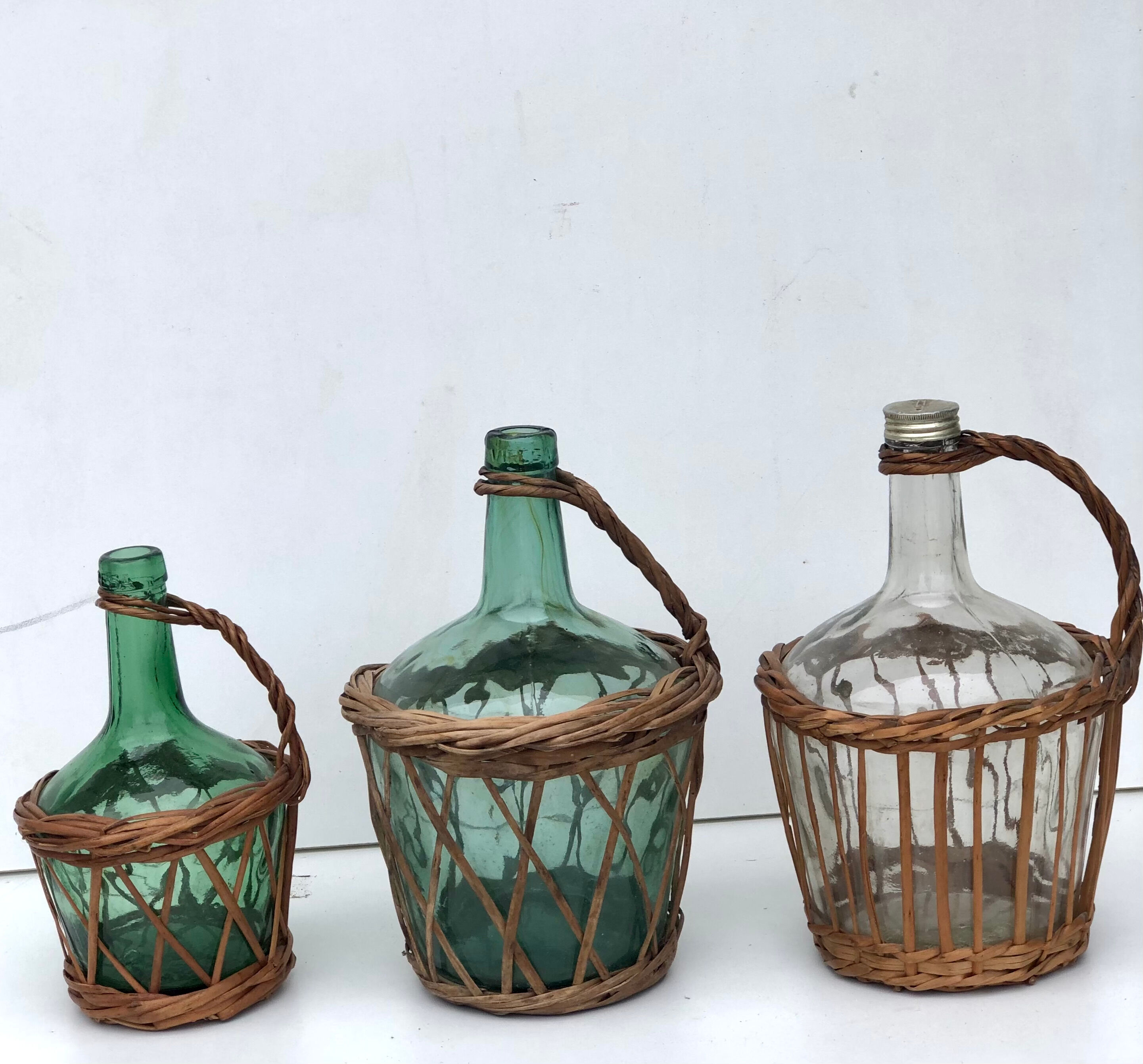 Dama jeanne dressed wicker