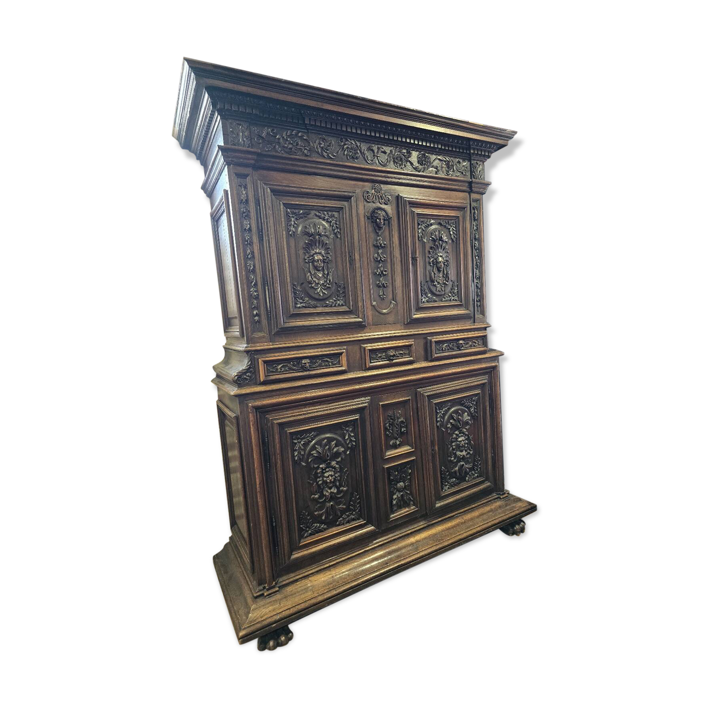 18th century Renaissance 4 door furniture