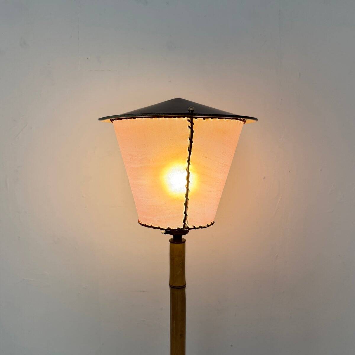 Italian mid-century floor lamp in bamboo & metal, 1950s