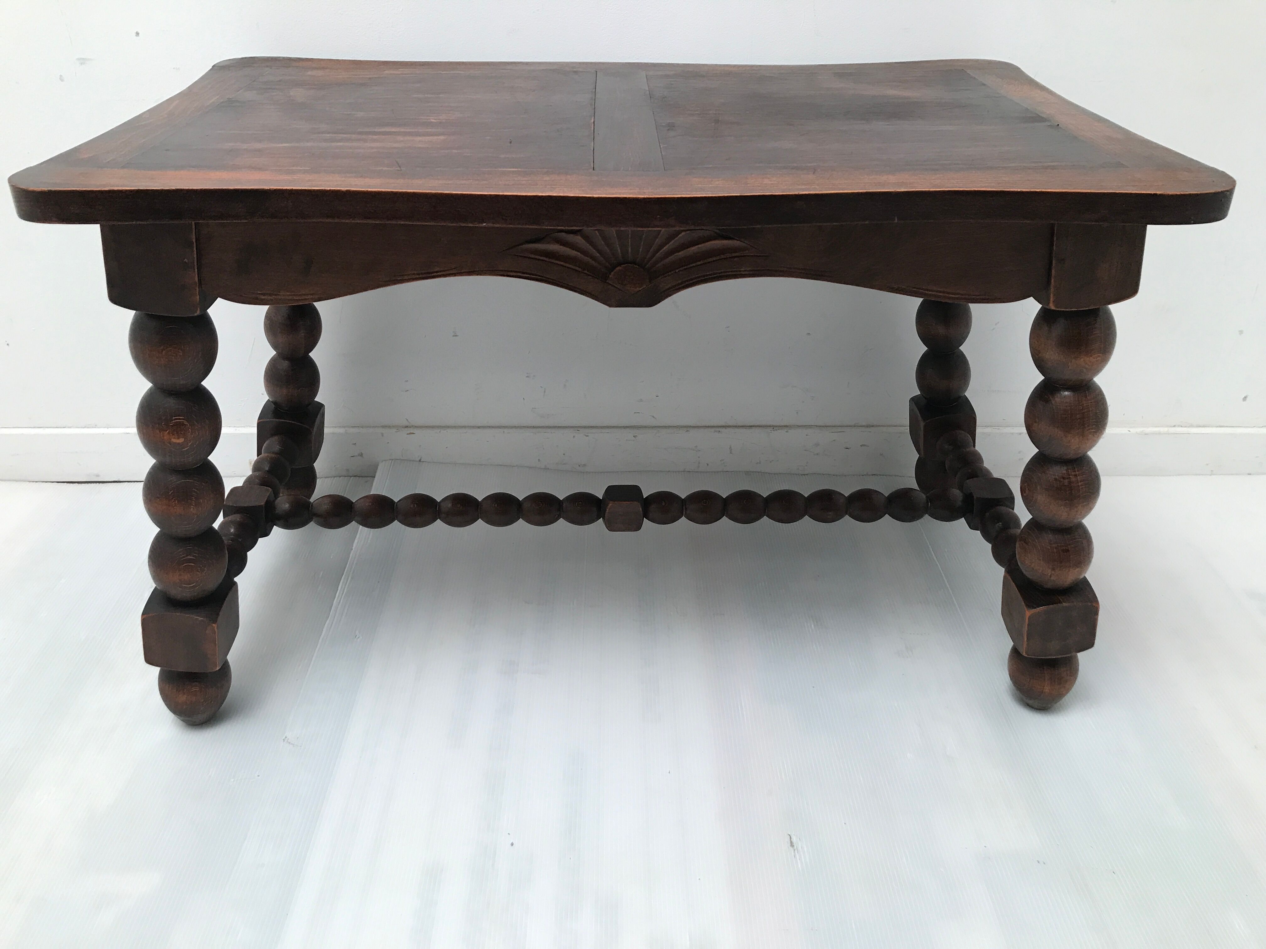 Wooden coffee table legs turned vintage
