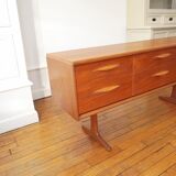 Teak sideboard of the Austinsuite house
