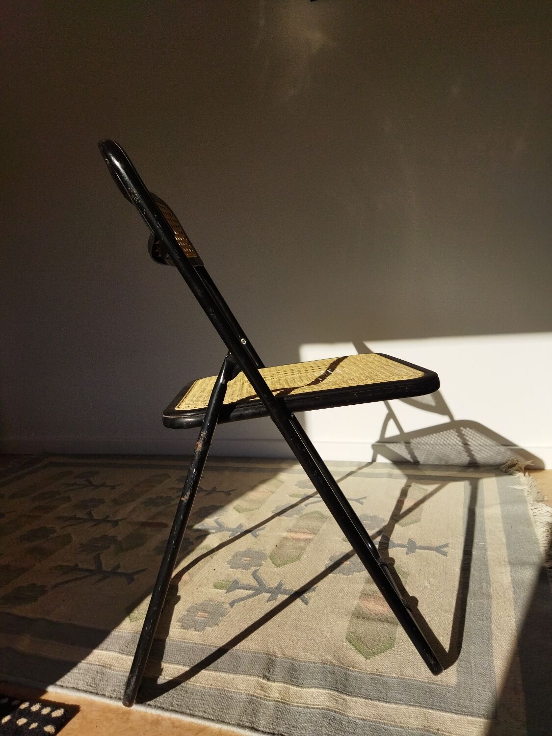 Italian folding chair